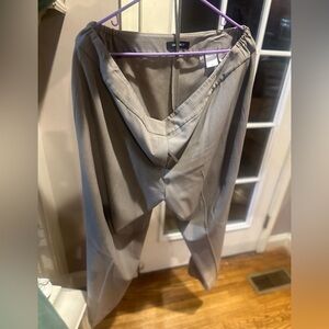 Nine West Womens Size gray  Mid Rise Relaxed Pull On 18 W